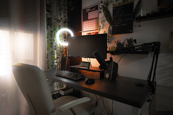 1a4c9b2e-d01a-4891-add5-2a6b6ca2f05f_rw_600